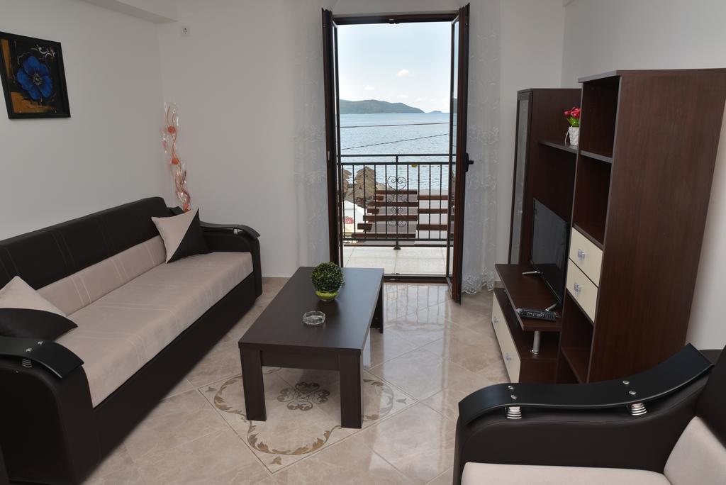 Apartmani Centar Igalo Herceg Novi Exterior foto